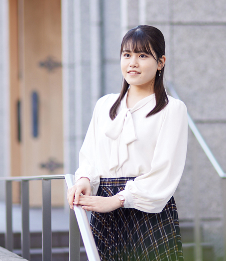 青山学院大学生　堀本 明里