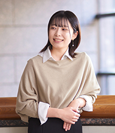 青山学院大学生 小山 奈緒