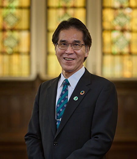 青山学院院長／幼稚園園長　山本 与志春