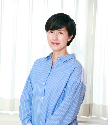 青山学院大学教授 佐藤 かつら