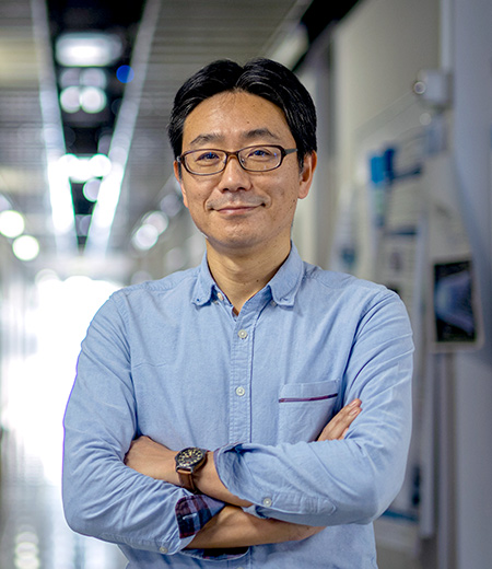 青山学院大学教授 坂本 貴紀