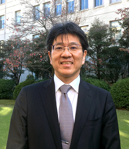 青山学院大学教授 河見 誠