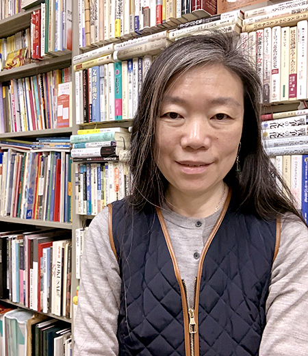 青山学院大学教授　渡邊 千秋