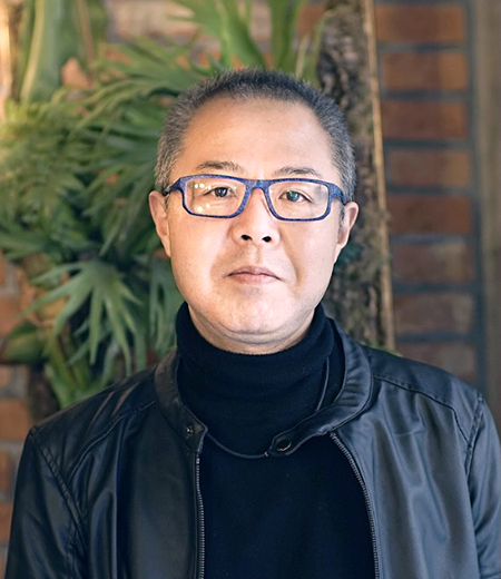 青山学院大学教授　竹内 孝宏